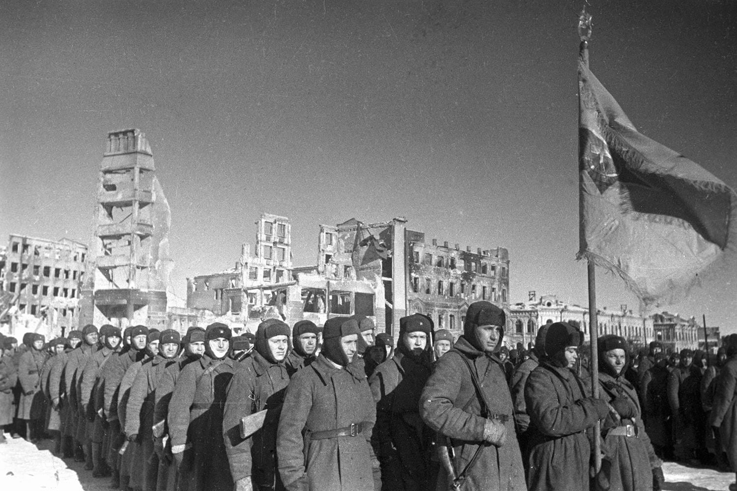 Начало 1943. Сталинградская битва 2.02.1943. Победа в Сталинградской битве. Сталинградская битва февраль 1943. Победа Сталинградской битвы 1943.