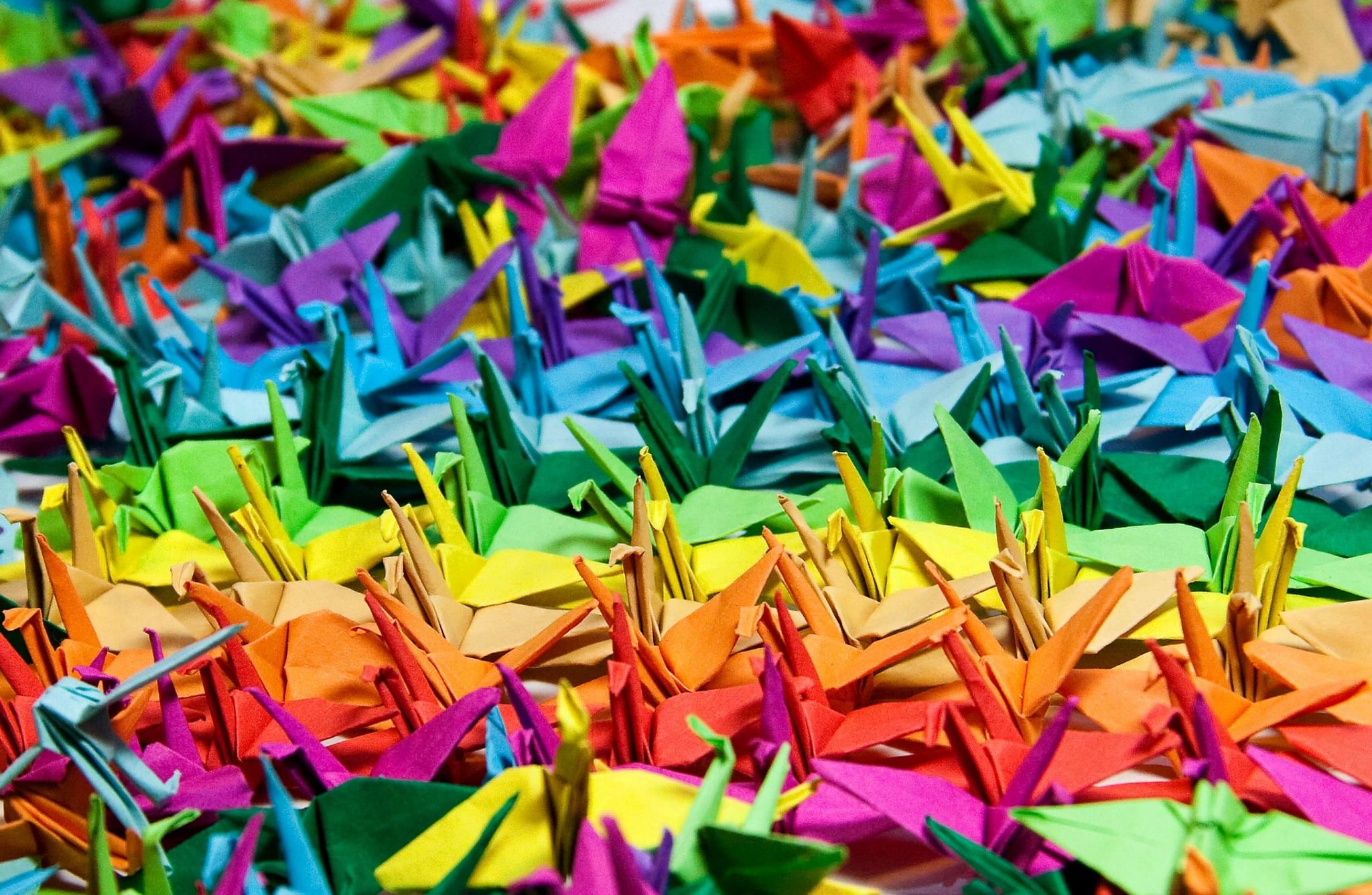 Оригами яркие
