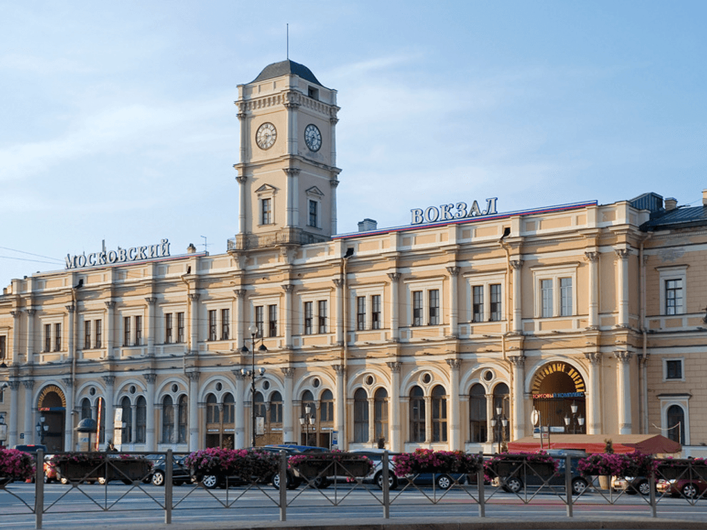 Московский вокзал в Санкт-Петербурге. Фотография: Александр Щепин / фотобанк «Лори» 