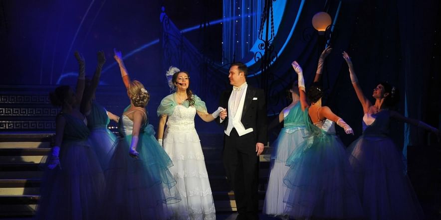 репертуар театра оперетты на апрель. репертуар театра оперетты. репертуар оперетты энгельс. репертуар театр оперетты на 2023. афиша театра.