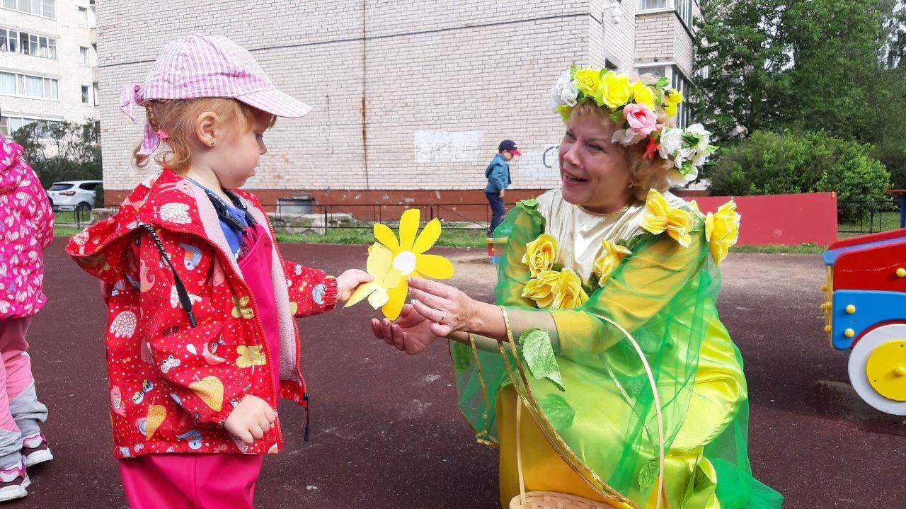 Проводы лета. Развлечение Прощай лето в детском саду. Проводы лета для детей. Фестиваль Прощай лето. Праздник в ДОУ Прощай лето.