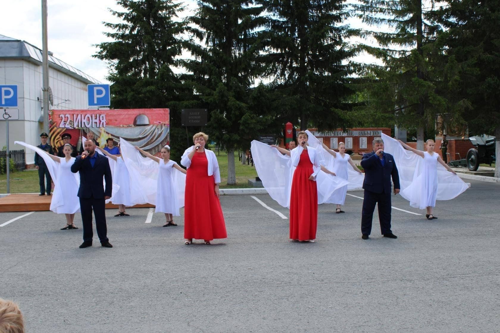 День памяти и скорби в дк. Митинг посвященный Дню памяти и скорби. День села. День памяти и скорби в школе.