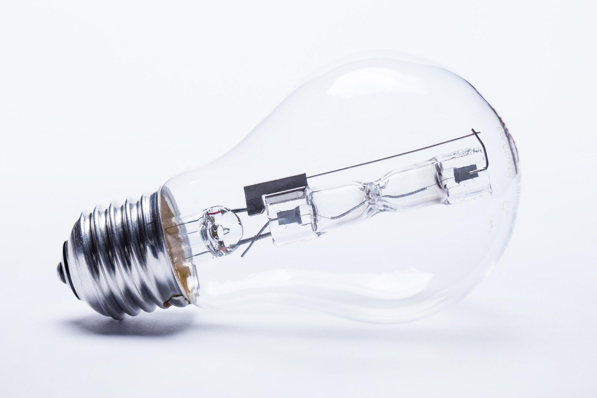 Take it light. Производители лампочек