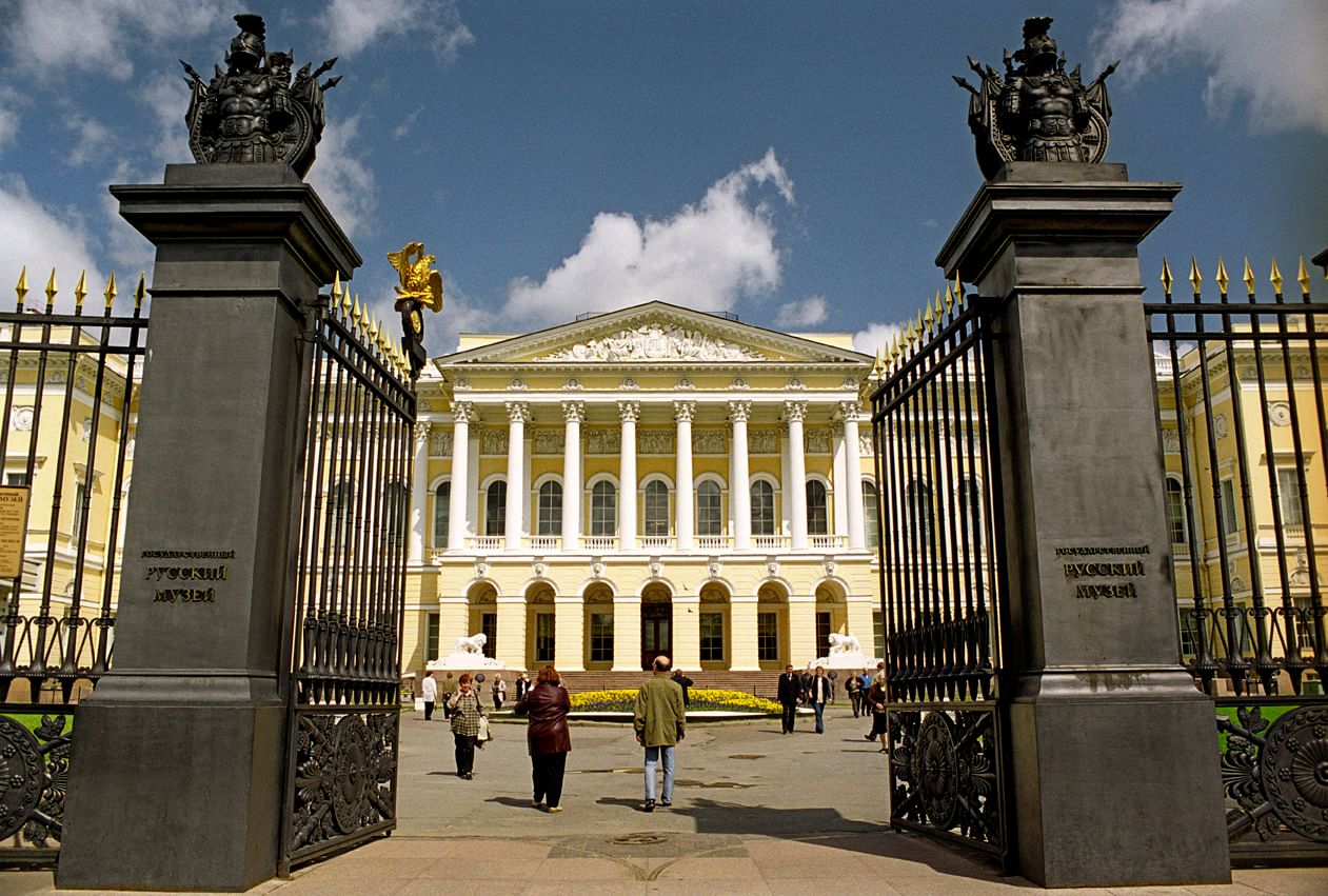 русский в санкт петербурге