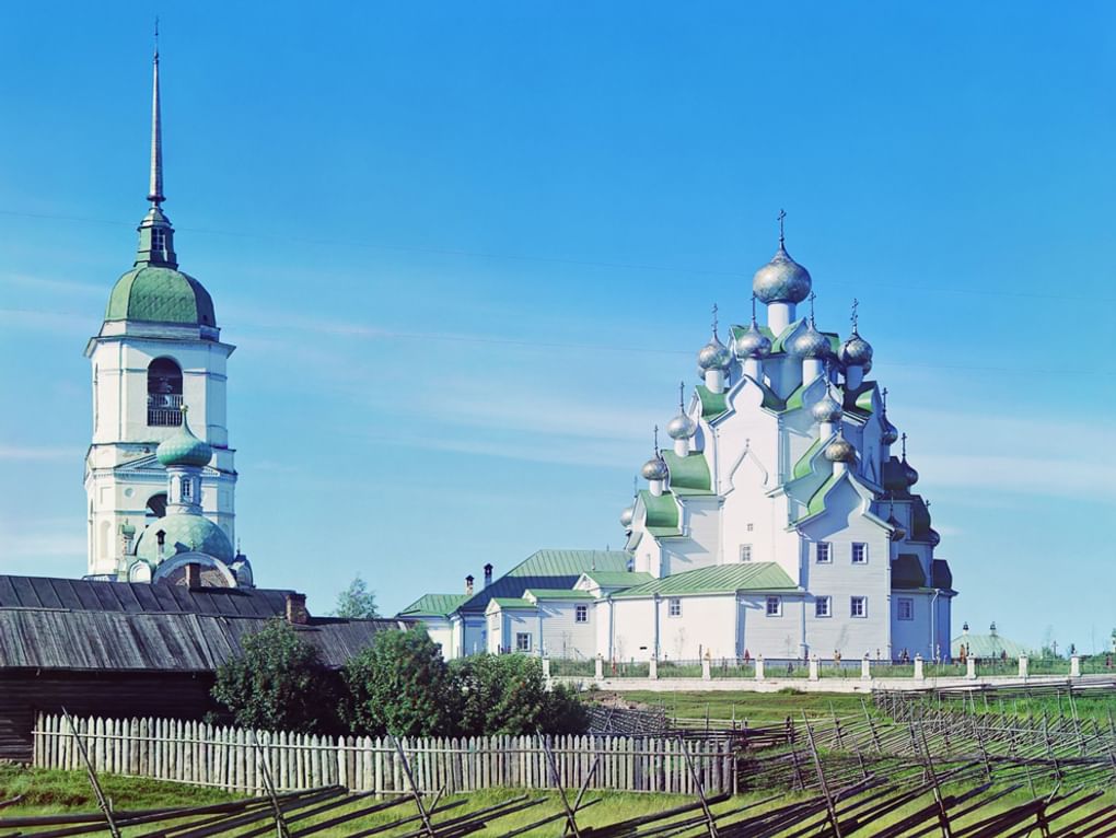 Церковь Покрова Пресвятой Богородицы. Вытегорский погост. Село Анхимово, Вологодская область, 1909 год. Фотография: Сергей Прокудин-Горский / Библиотека Конгресса США, Вашингтон, США / <a href="http://www.prokudin-gorskiy.ru/" target="_blank">prokudin-gorskiy.ru</a>