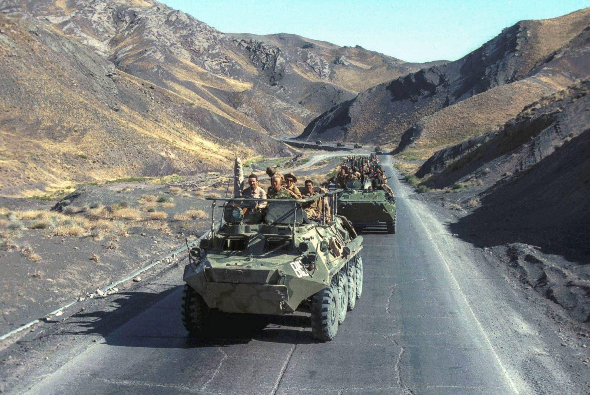 Кто начал афганскую войну. Кандагар Афганистан 1989. БТР В Афганистане 1979-1989. Базы войск в Афганистане 1979.