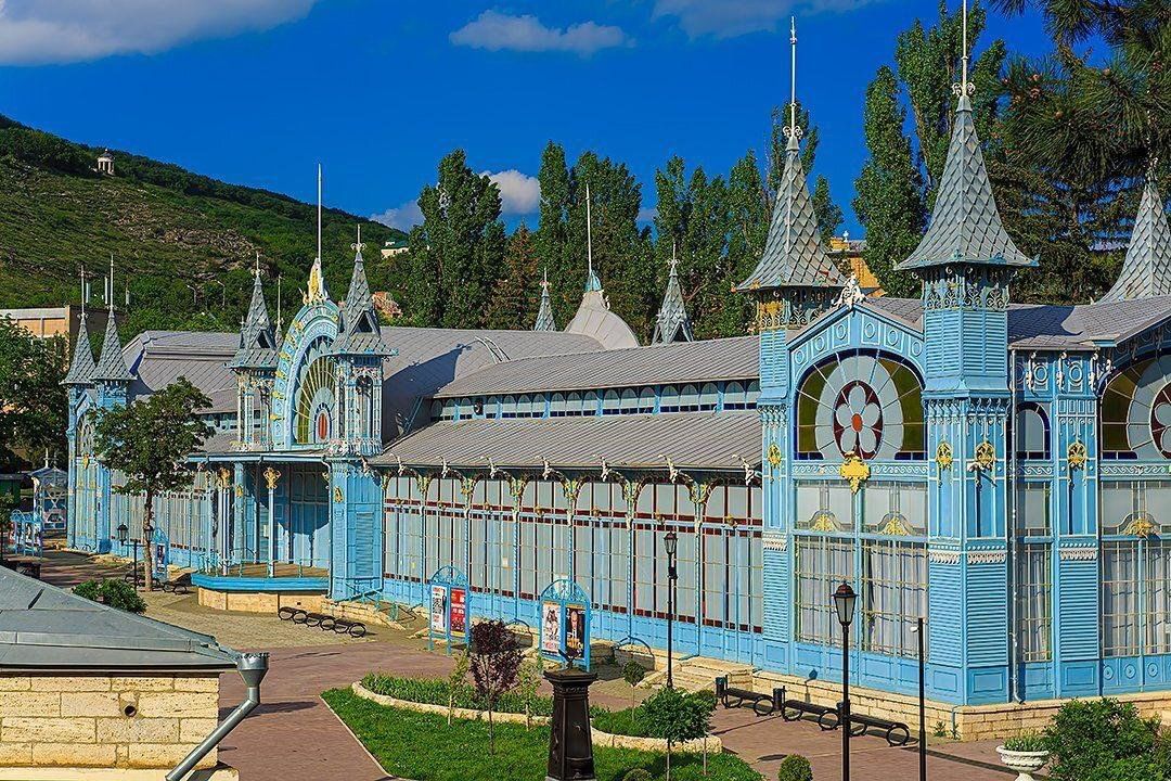 Галерея пятигорск фото Достопримечательности. Лермонтовская галерея 2024, Старооскольский район - дата 
