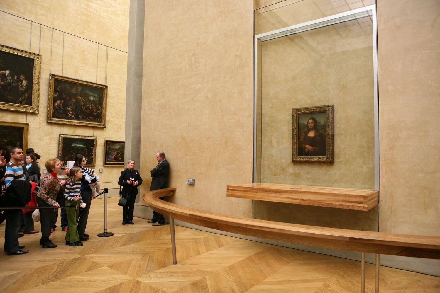 Лувр Мона Лиза Леонардо да Винчи