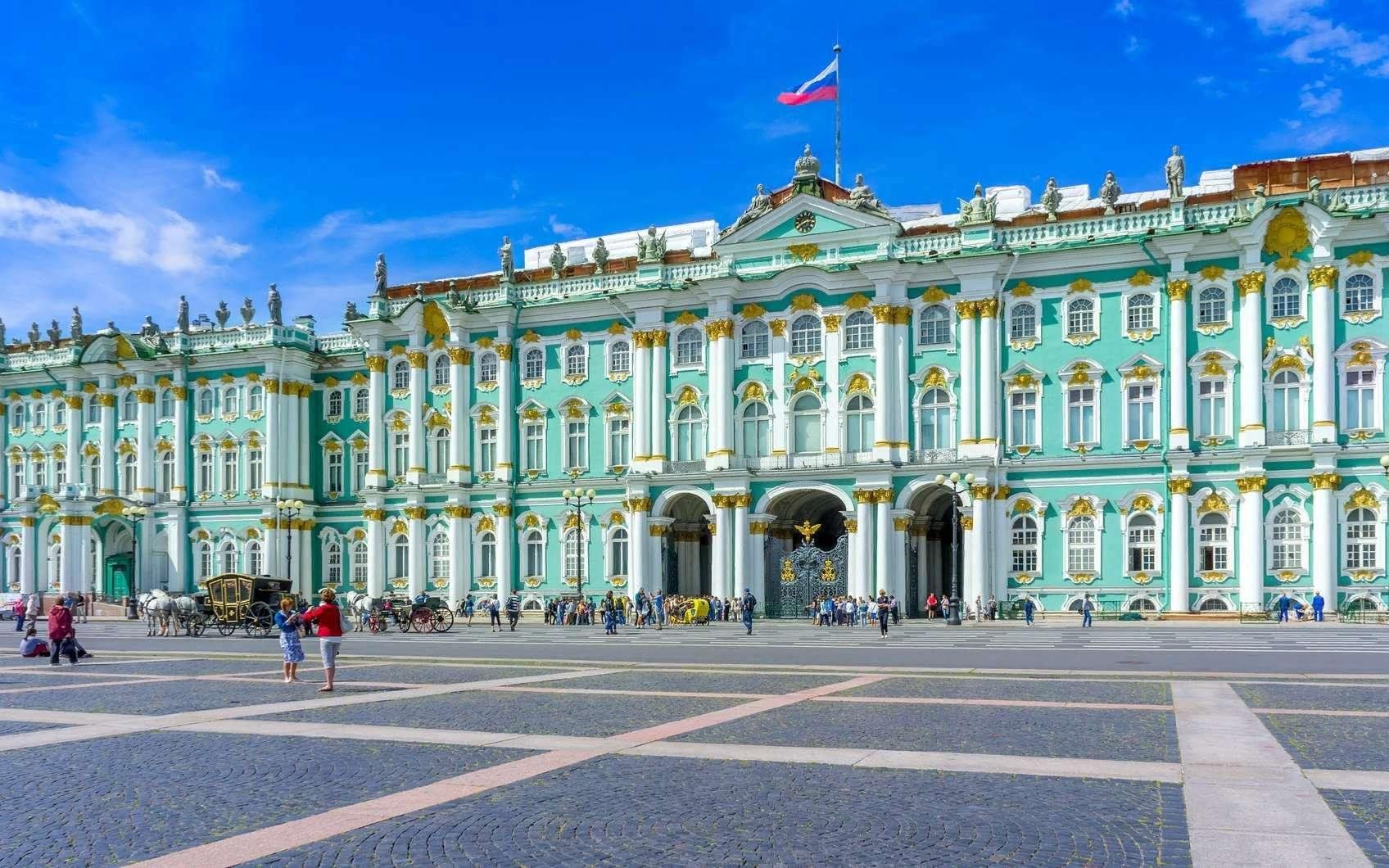 Зимний дворец санкт петербург фото