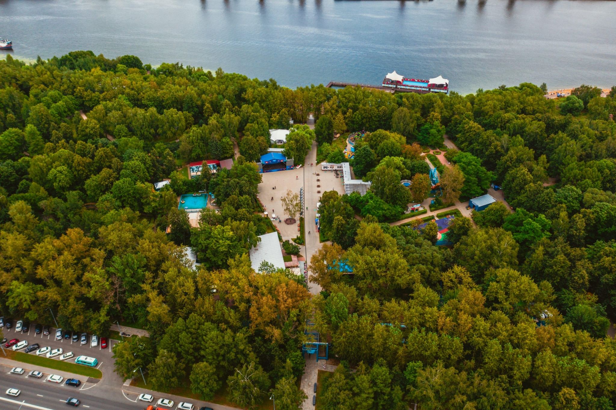 Парк в северном тушино