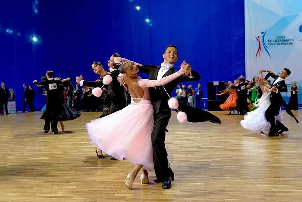 Соревнования по танцам в москве. Самба спортивные бальные танцы Юниоры 2.