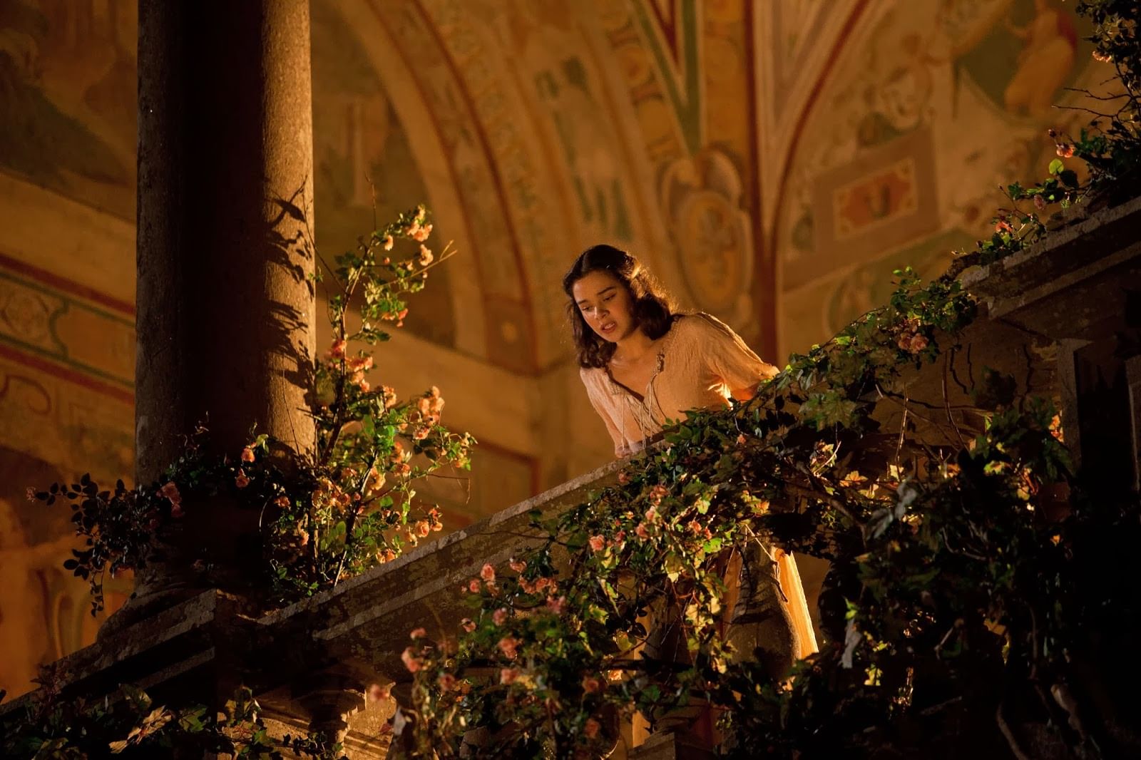 Ромео и Джульетта 2013 на балконе