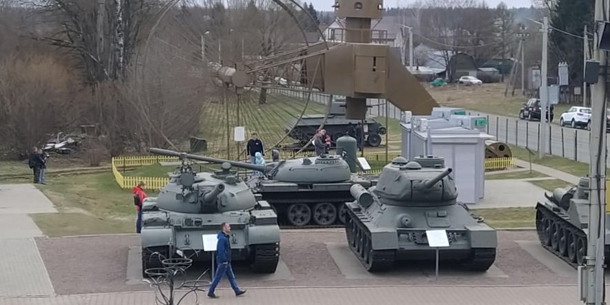 Основное изображение для события Экскурсия «Прогулка по танковому парку»