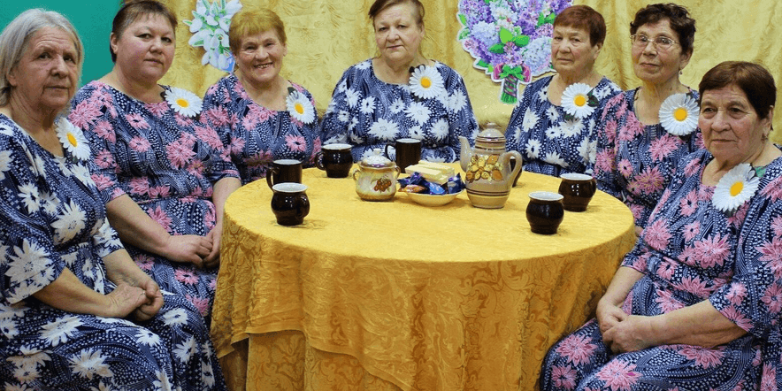 Основное изображение для события Познавательный час «Традиции русского чаепития»