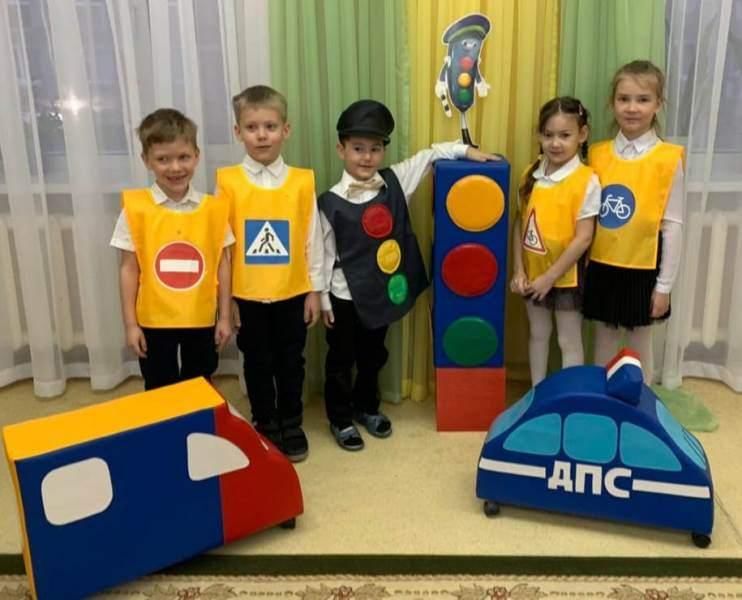 Городские конкурсы в детском саду. Грамоты воспитателям детского сада конкурсы. Городские конкурсы в детском саду. Воспитатель года. Городские конкурсы в детском саду.