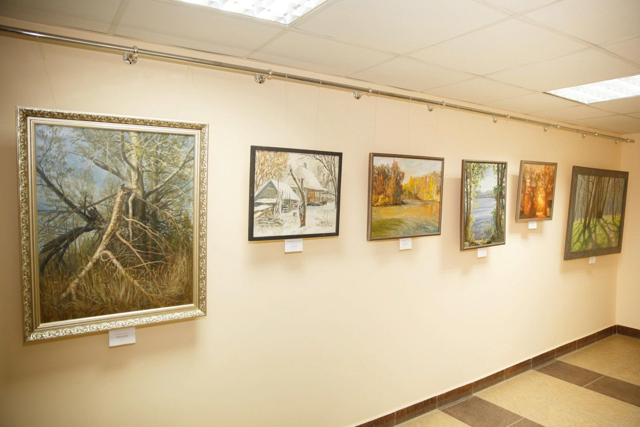 художественные выставки в москве в декабре