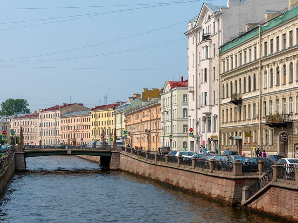 Канал Грибоедова и подьяческий мост. Санкт-Петербург. Фотография: Александр Щепин / Фотобанк «Лори»