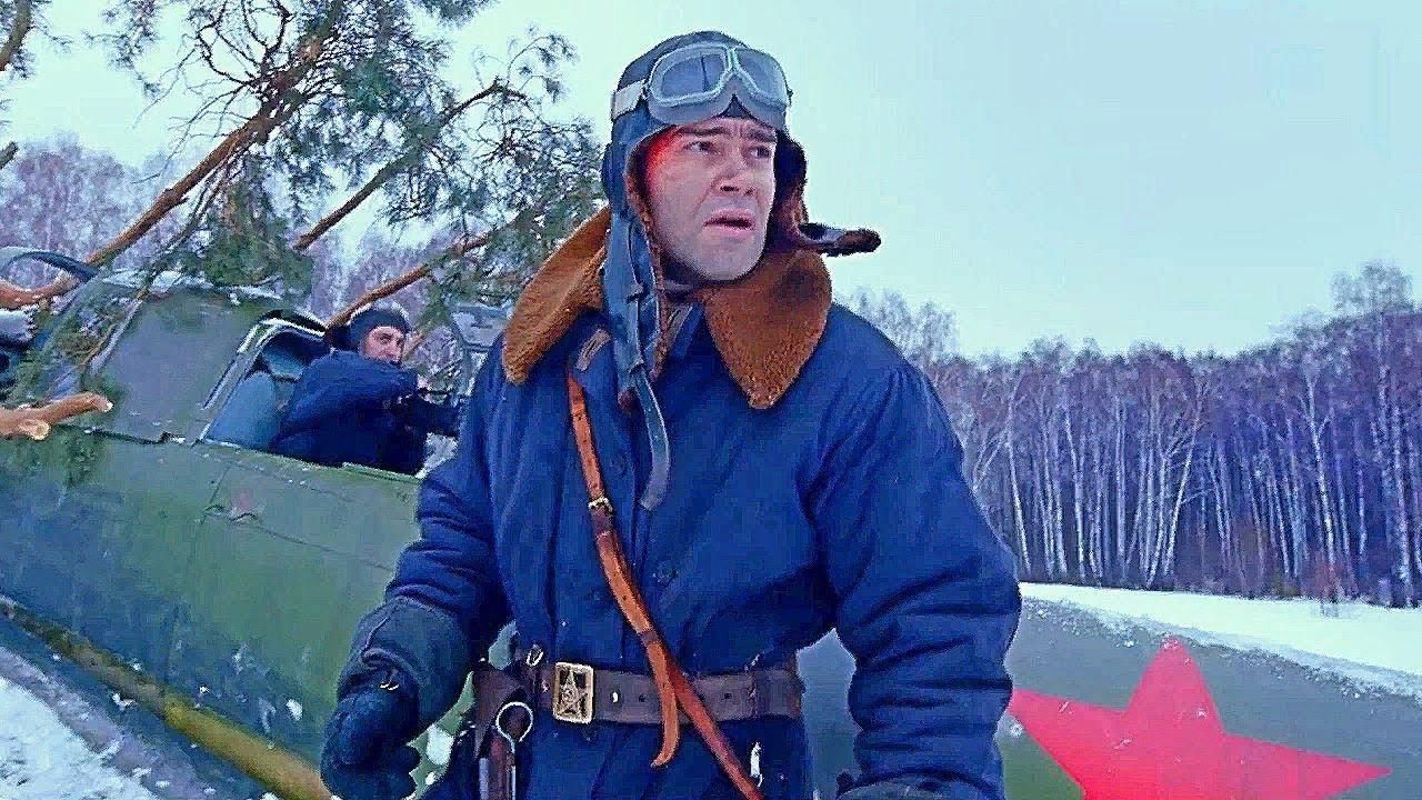 Кто играл главную роль в фильме летчик