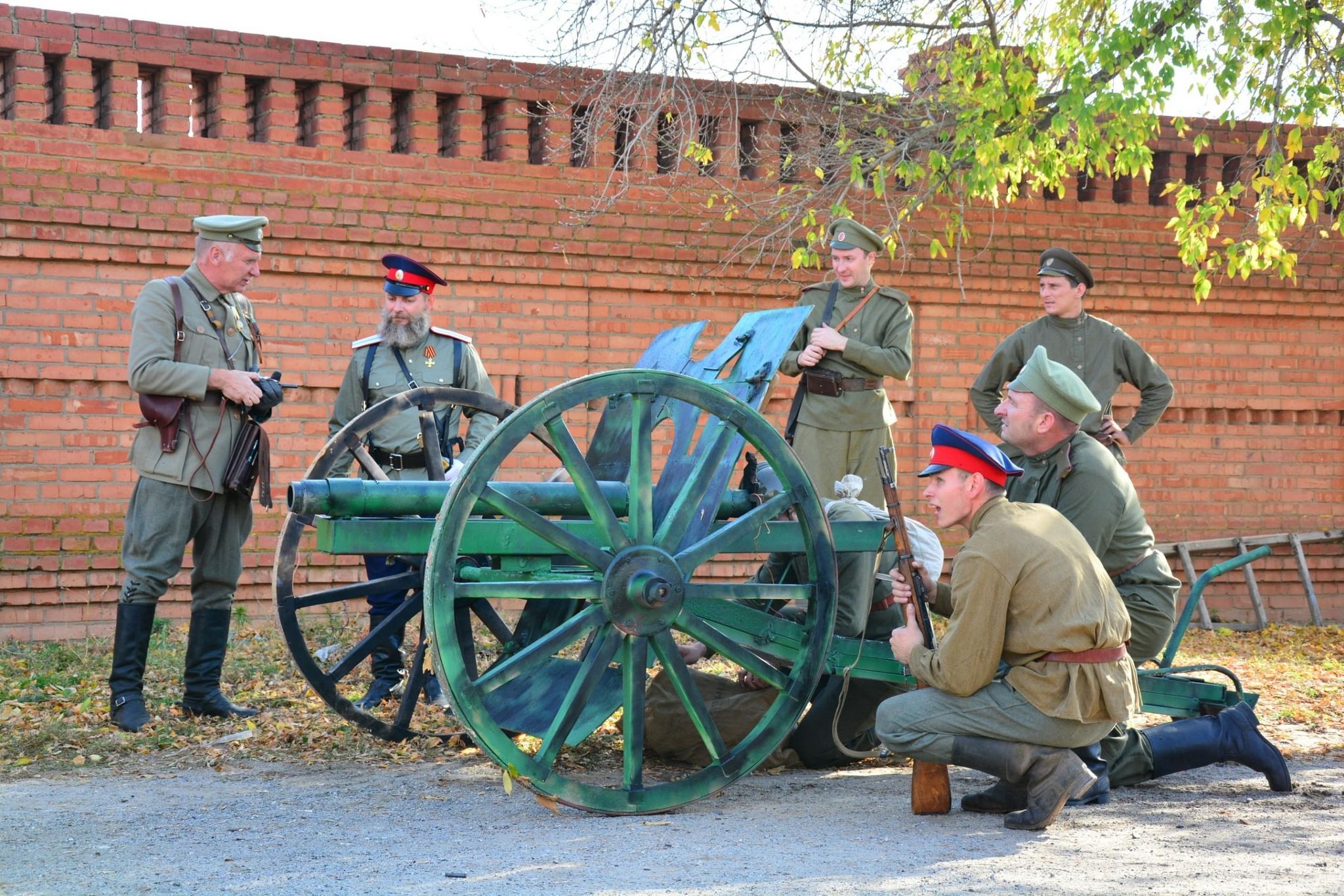 Оборона царицына волгоград. Оборона Царицына 1942. «Оборона Царицына» Геловани. Музей гражданской войны Царицын. Гражданская война в Сарепте.