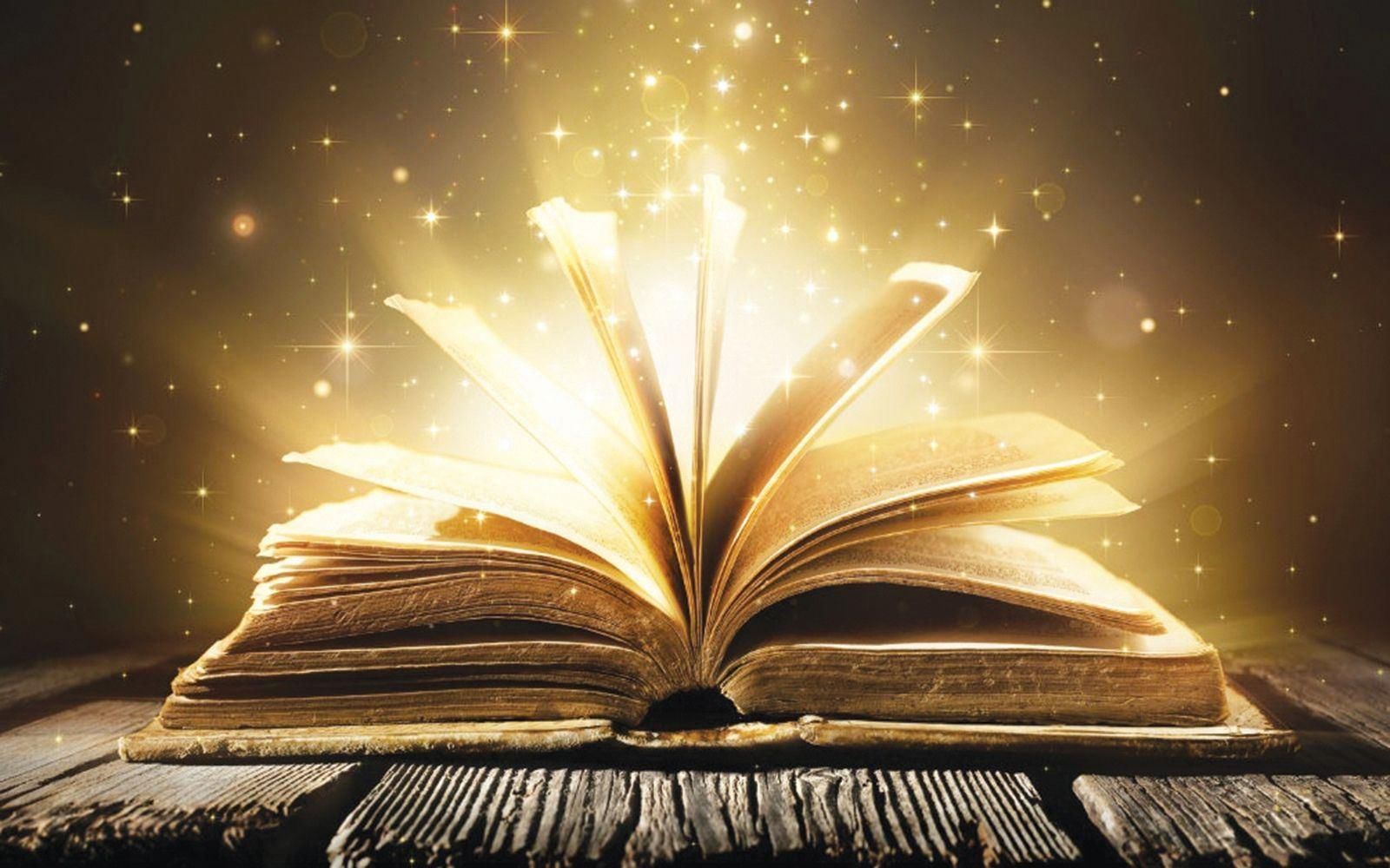Волшебная книга фон
