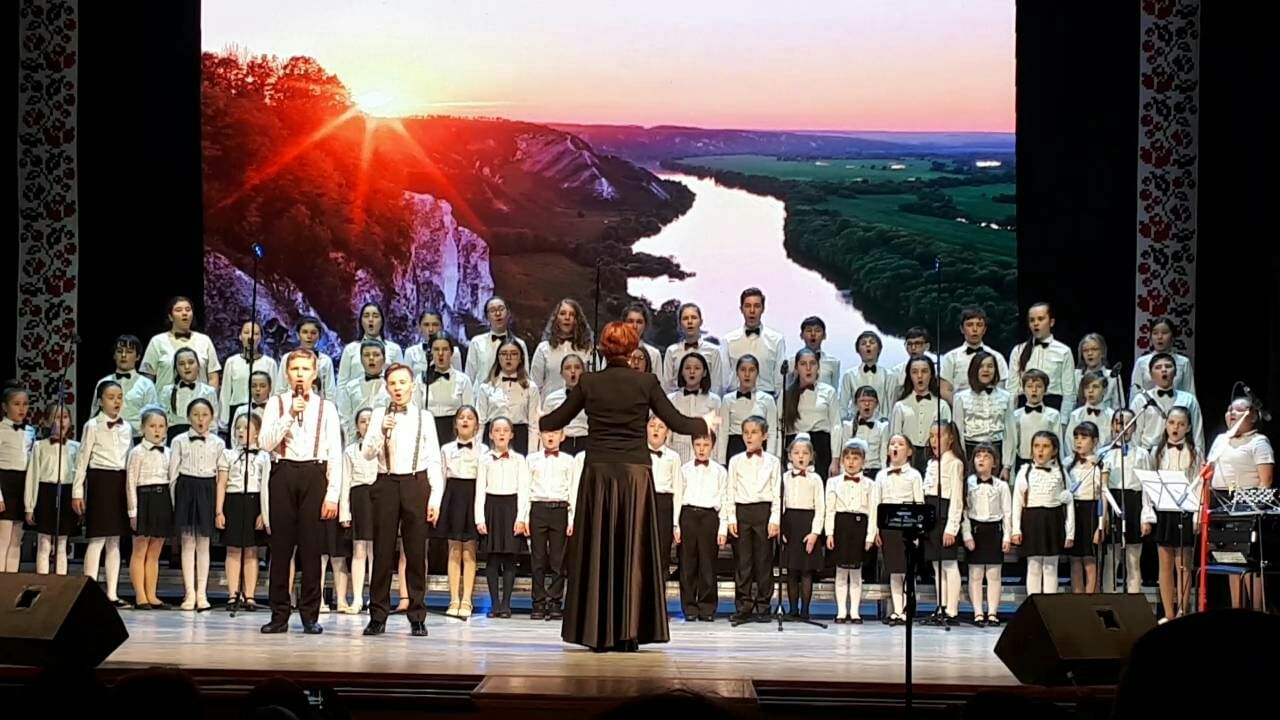 Концерт 2019. Школа искусств Образцовой Салехард. Школа искусств Кимовск выступление хора. Хоровой праздник Салехард. Хор мозайка ДШИ 12 екатеринбургй в хронилеще чуковскова 6 декабря.