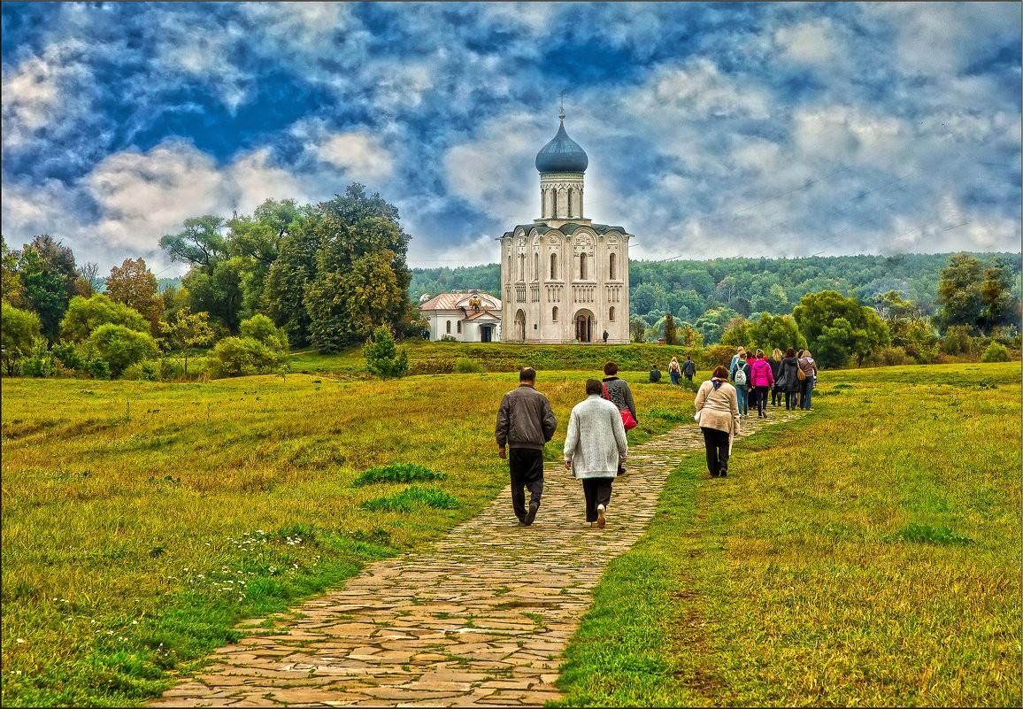 Фото дороги к храму