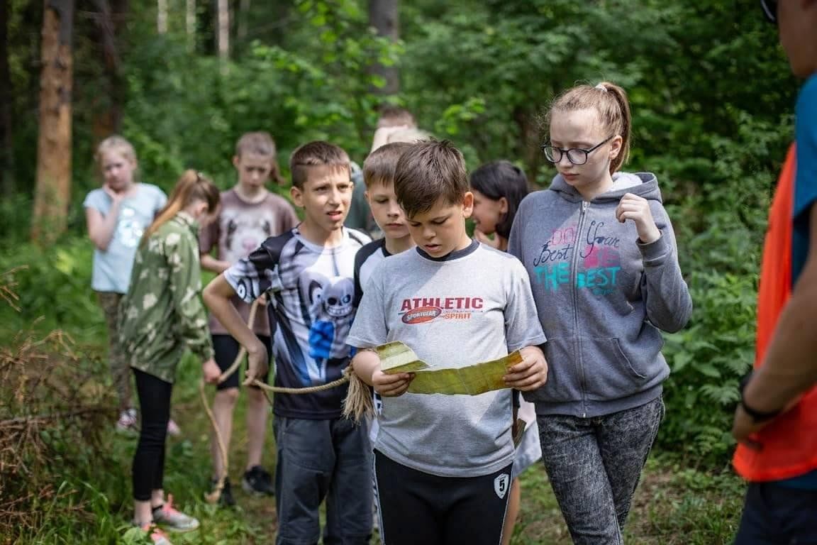 Квест путешествие. Квест игра Форт Боярд. Выездной квест Форт Боярд. Квест Форт Боярд лагерь Спутник. Детский Форт Боярд в Москве.