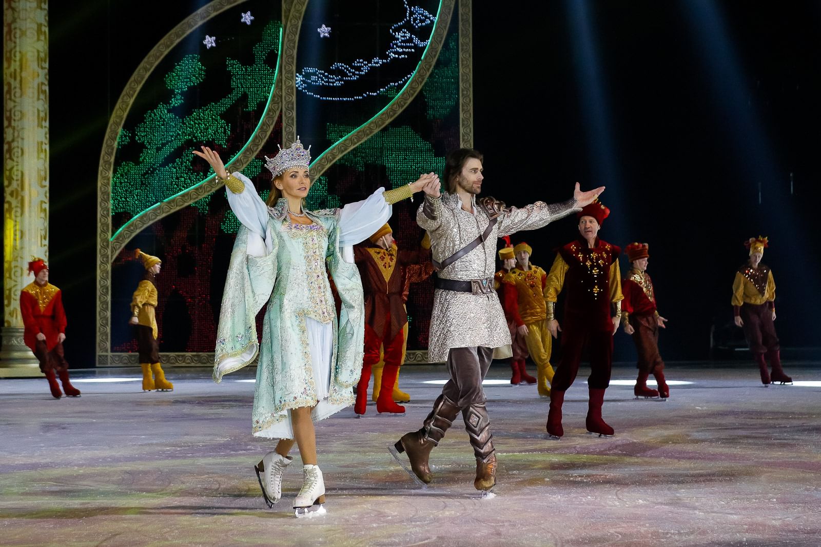 Музыкальное ледовое шоу "Настоящий Щелкунчик" покажут в Новосибирске уже через д