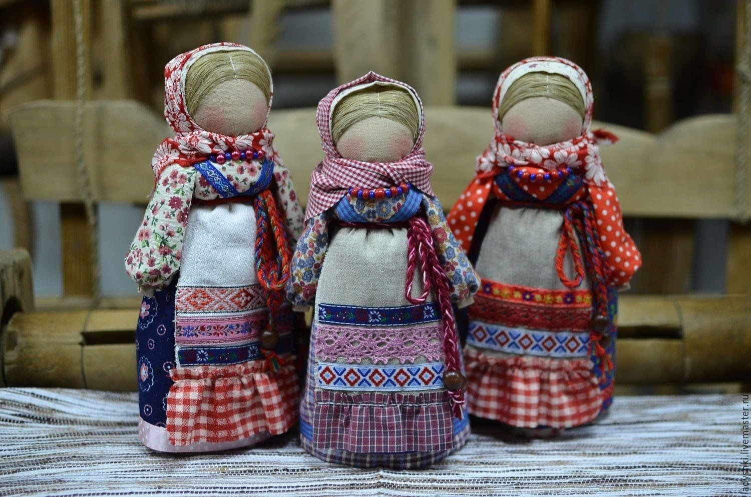 Кукла мотанка столбушка