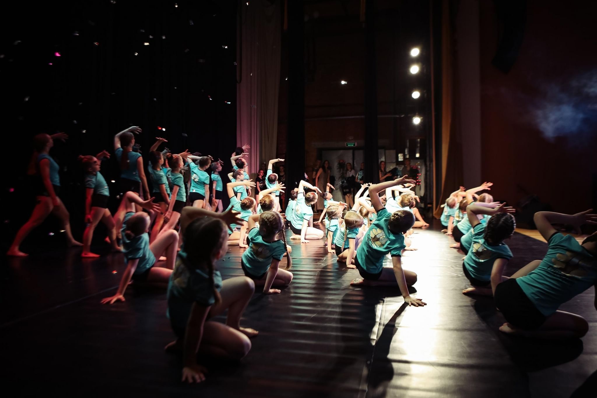 Events do class. Театр танца талента Рублево. Концерт в театре. Класс концерт. Multidildo Talent.