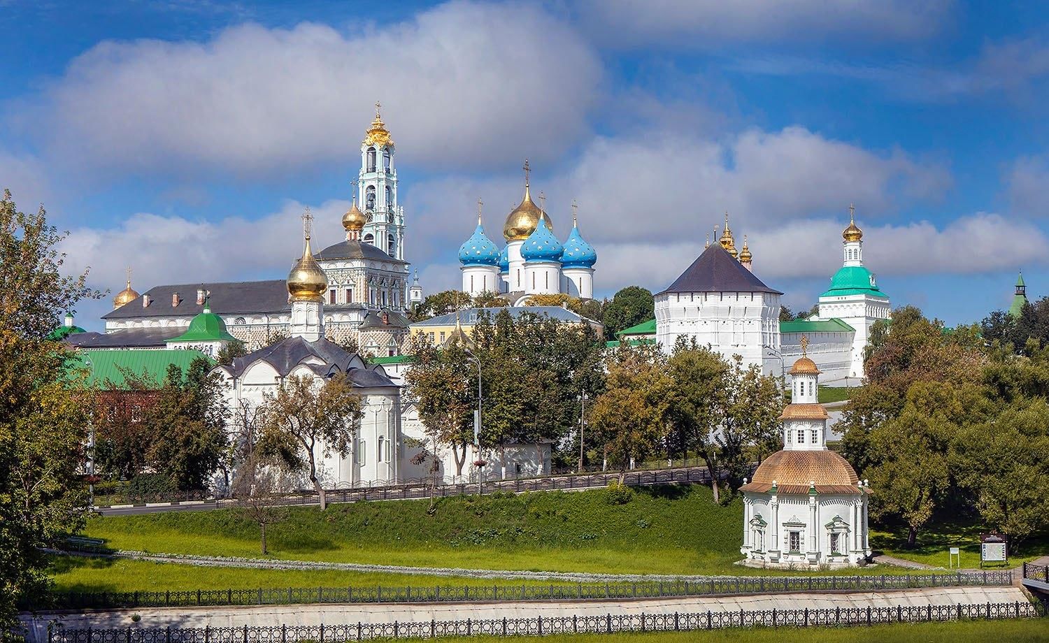 Троице сергиева лавра москва фото