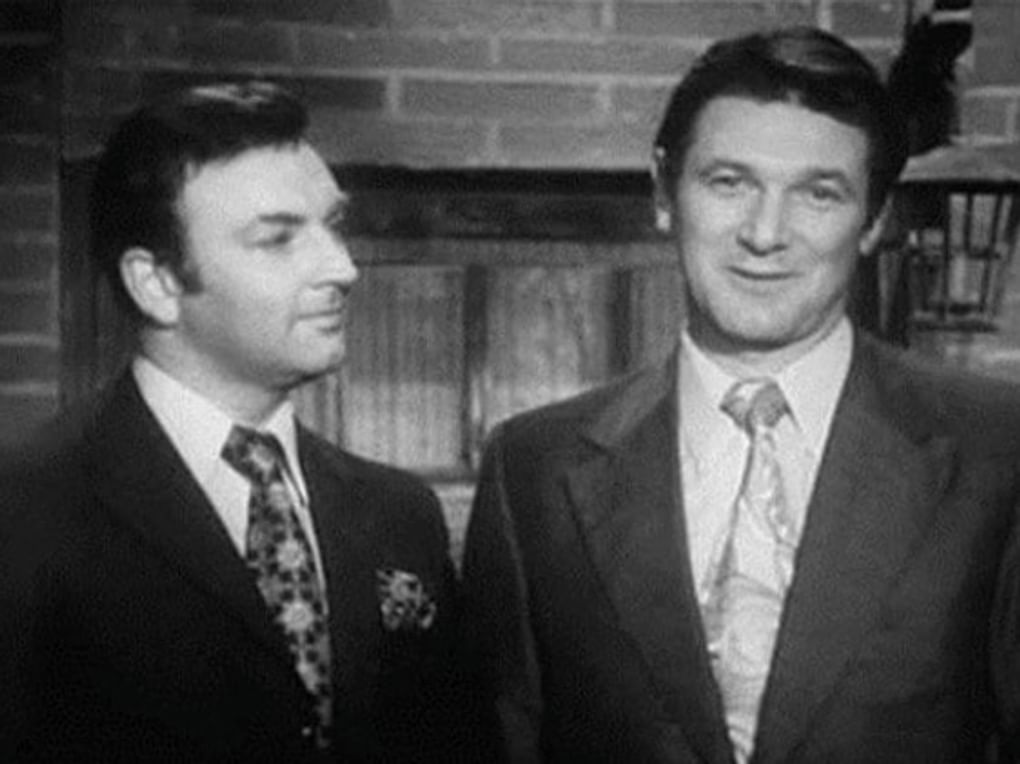 Александр Белявский (справа) и Михаил Державин в телевизионной программе «Кабачок «13 стульев» (1973)