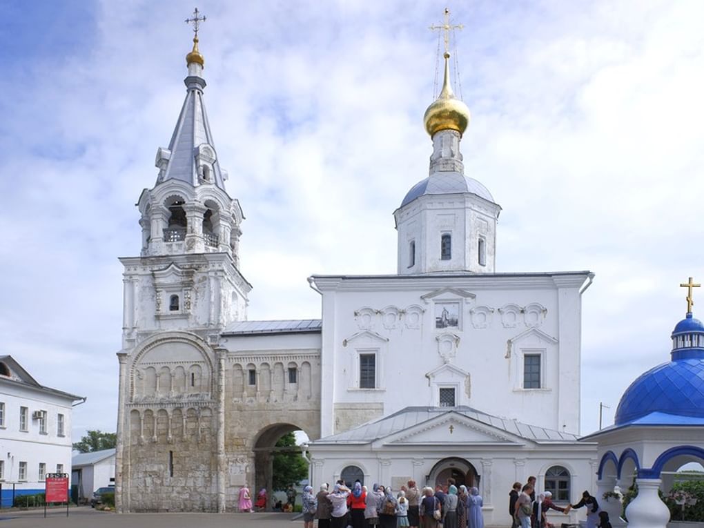 Церковь Рождества Богородицы (резиденция Андрея Боголюбского), поселок Боголюбово, Владимирская область. Фотография: Александр Кузнецов / фотобанк «Лори»