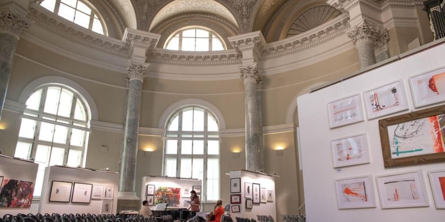 Основное изображение для учреждения Библиотечно-информационный и культурный центр искусства и музыки «Невский ART»