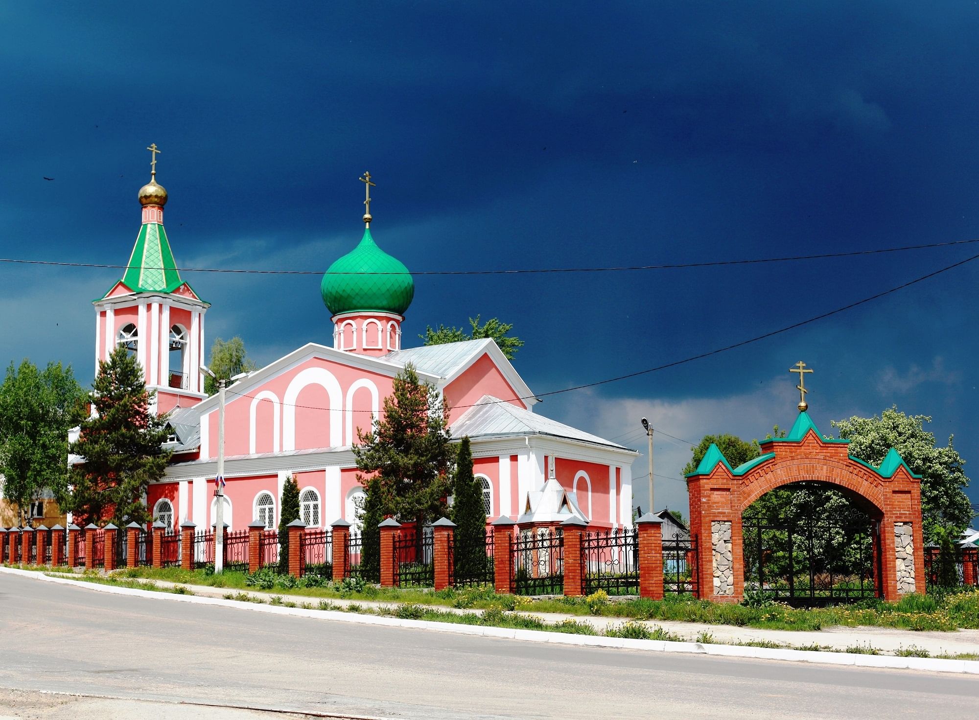 Храм петра и павла в волоколамске реставрация