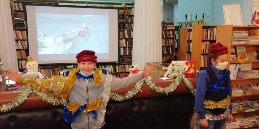 Основное изображение для события Литературно-познавательная программа «Дед Мороз в гостях у Багза Банни»