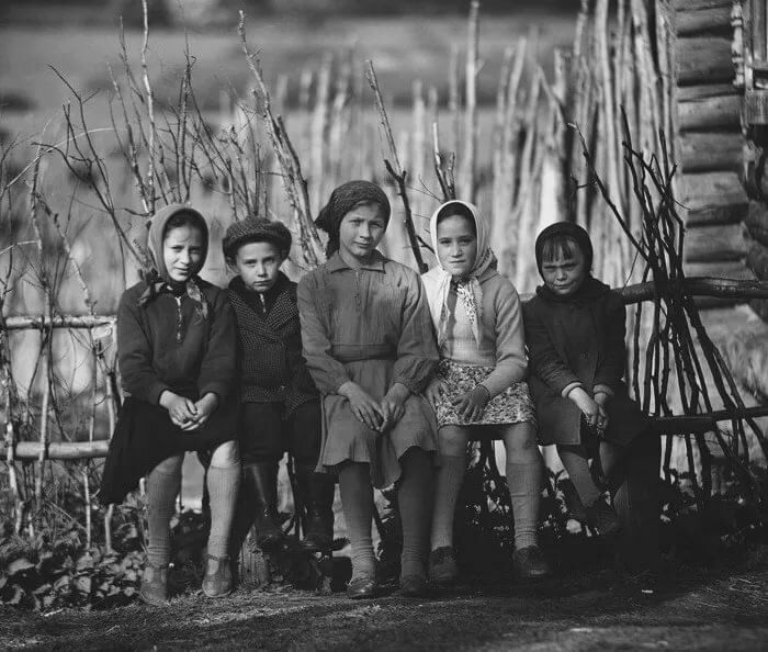 Фото 60х дети в деревне играют