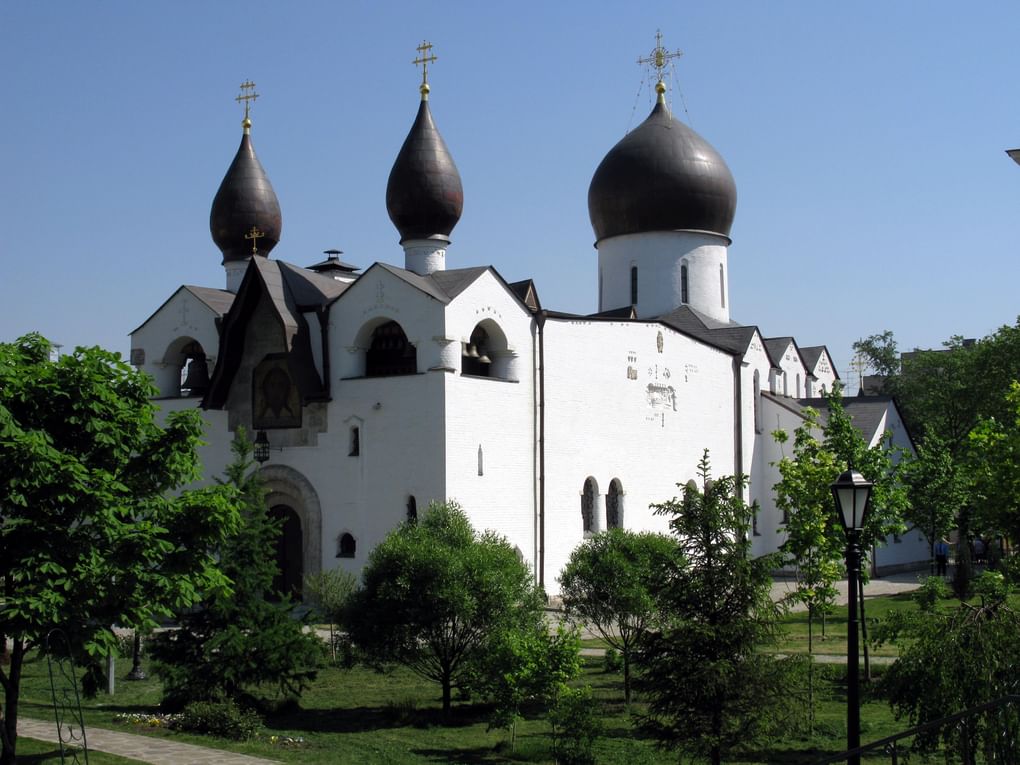 Покровский собор Марфо-Мариинской обители. Москва. Фотография: Lodo27 / wikimedia.org