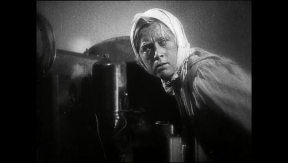 «Женщина», 1932