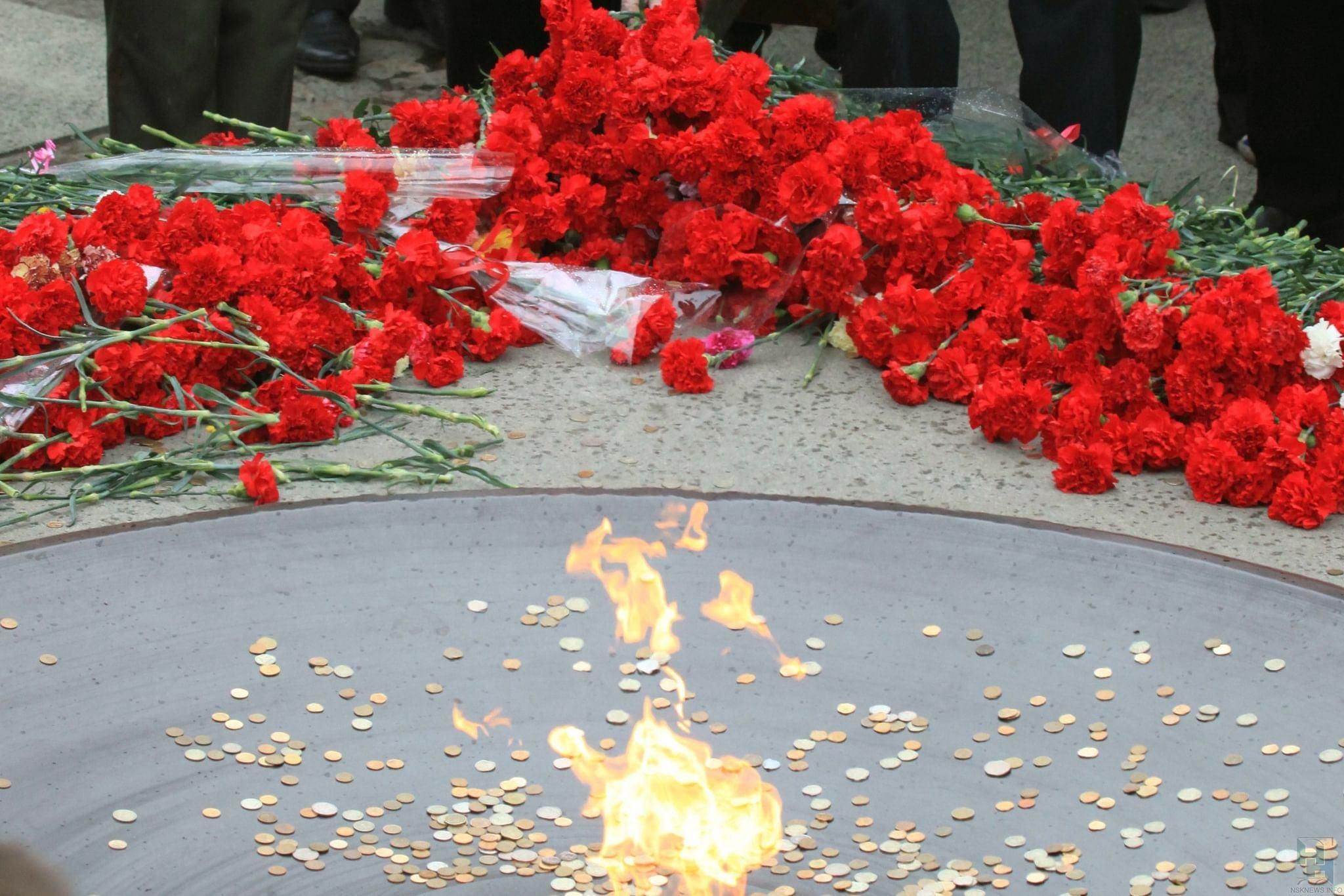 День памяти в школе. День памяти и скорби. День памяти павших 22 июня. День памяти и скорби Новосибирск. Символ дня памяти и скорби.