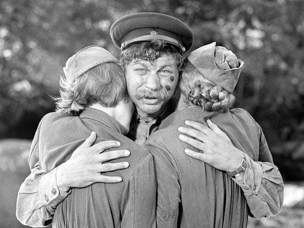 Кадр из художественного фильма Станислава Ростоцкого «...А зори здесь тихие» (1972)