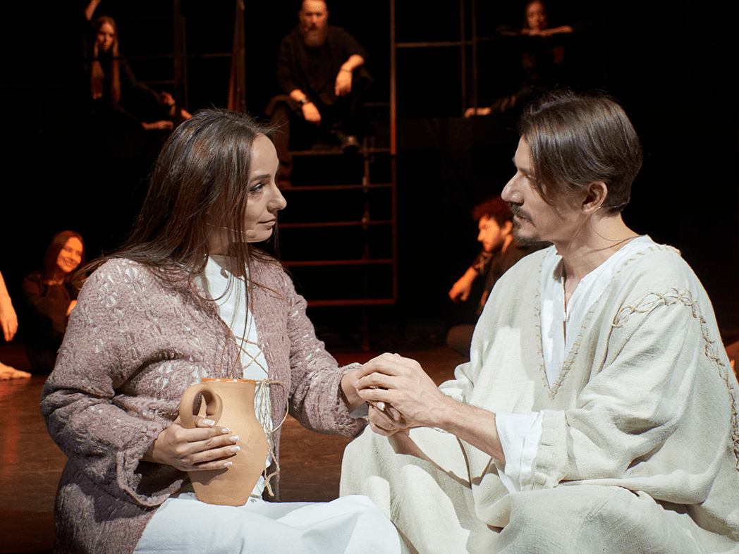 Фотография: <a href="https://stasnamintheatre.ru/performance/iisus-hristos-superzvezda/" rel="nofollow noopener" target="_blank">stasnamintheatre.ru</a>
