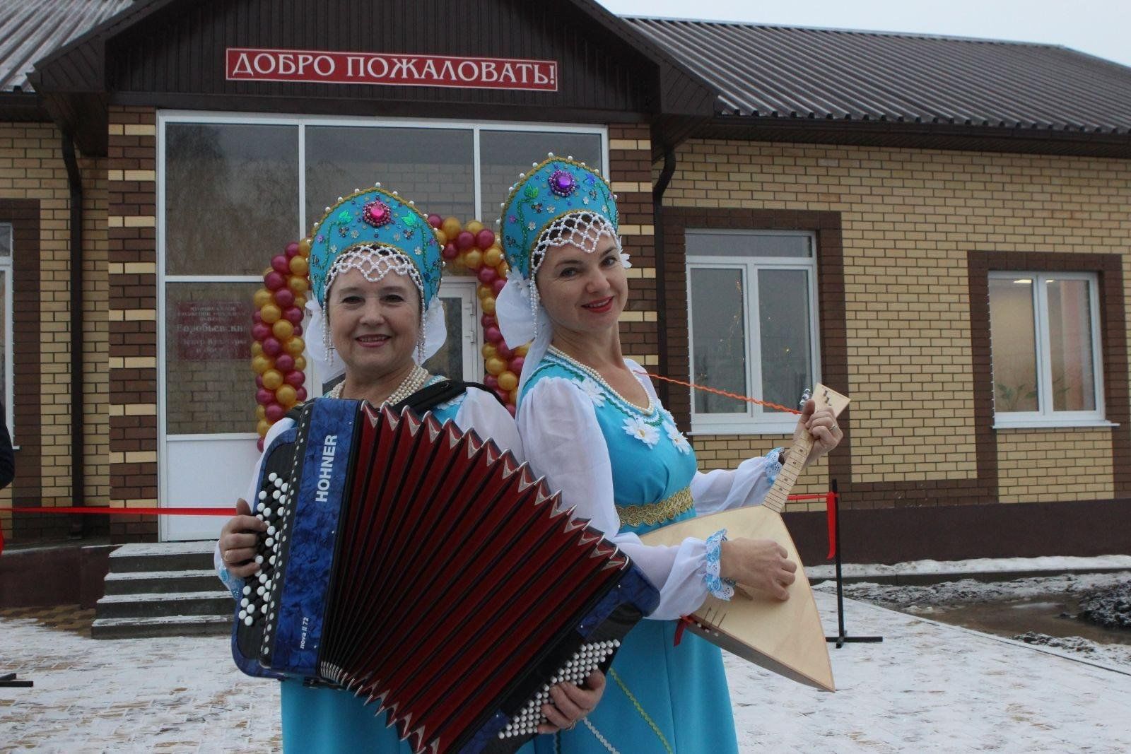 Погода в хлевном на 10. ДК Хлевное Липецкой области. Дом культуры воробьёвка, Хлевенский. Сельский клуб. Открытие сельского клуба.