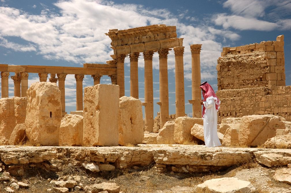 Пальмира слушать. Palmyra Castle Пальмира.