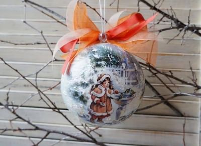 Мастер-класс по росписи новогодних шаров
