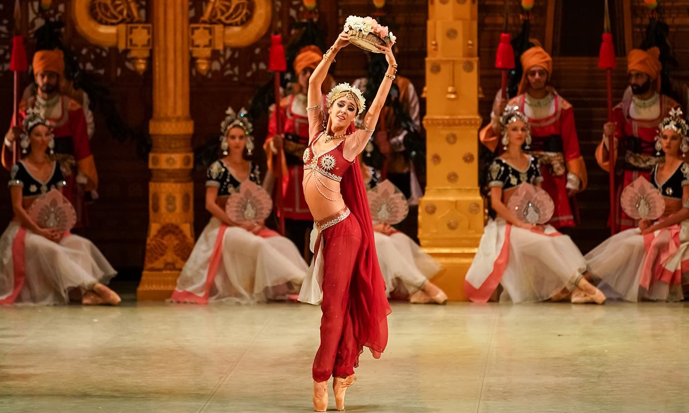 балет баядерка михайловский театр