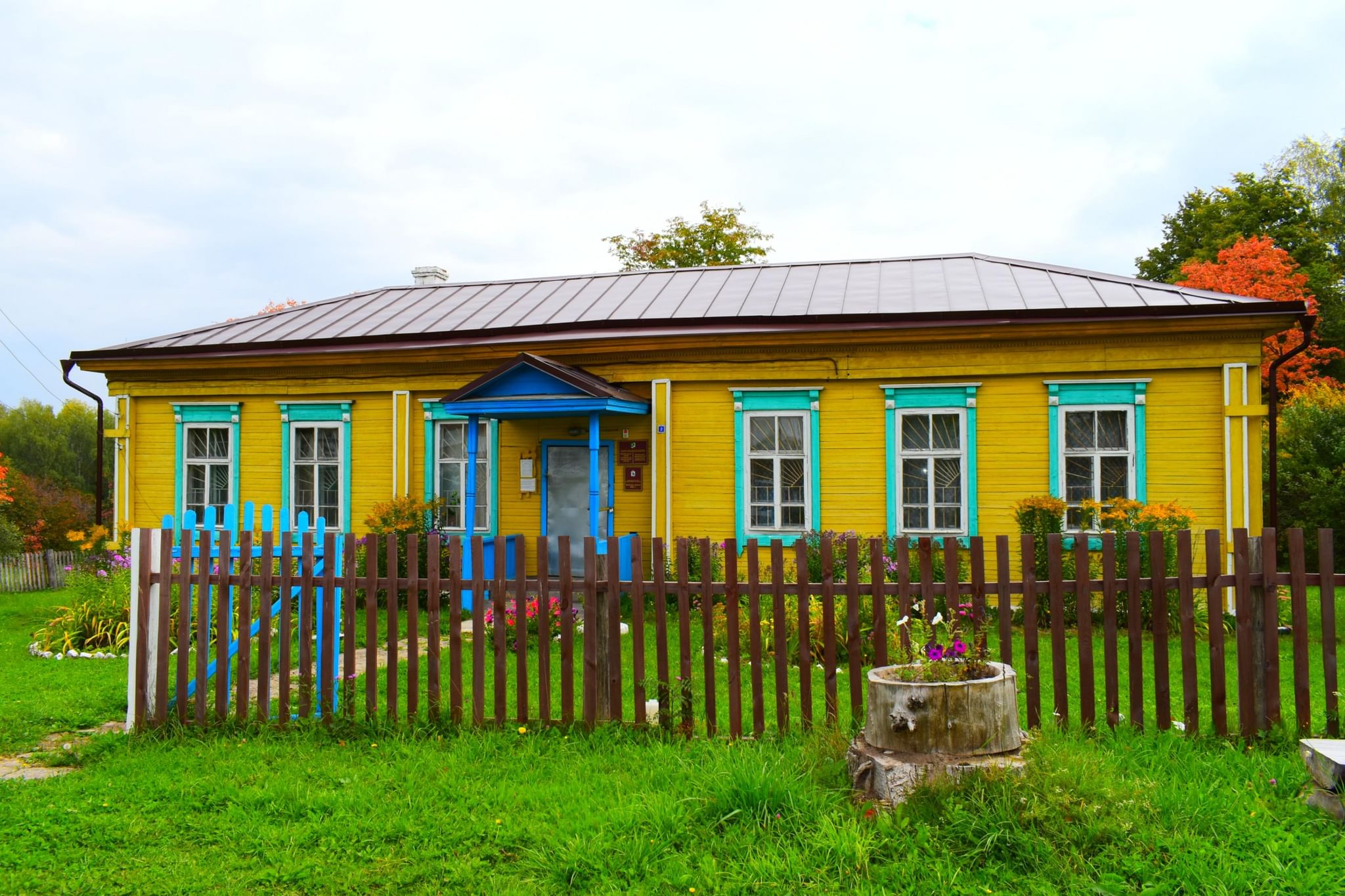 Литературно-краеведческий музей имени Н.И. Казакова — Моркинский район, с.  Кутюк-Кинер, ул. М.Казакова, д. 2. Подробная информация о музее:  расписание, фото, адрес и т. д. на официальном сайте Культура.РФ