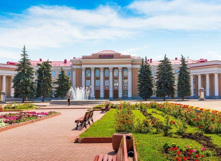Дворец культуры площадь ленина 1 новокуйбышевск фото Концертная программа посвященная дню рождения Дворца культуры -"67 кадров" 2024,