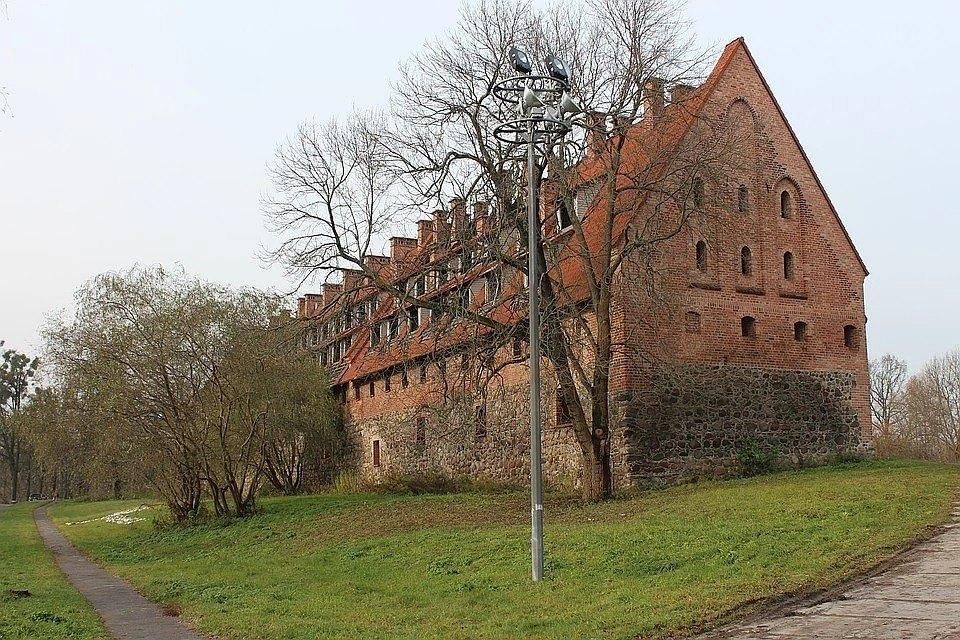 Замки калининграда и калининградской области фото