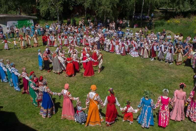 Веселая хороводная песня. Хоровод. Хоро 2 под. Хороводы на Руси. Народный хоровод.